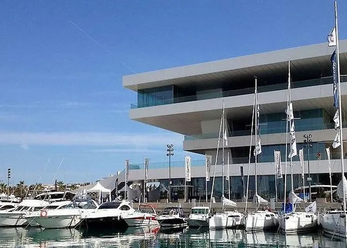 Luminoso * La Marina De Appartamento *
